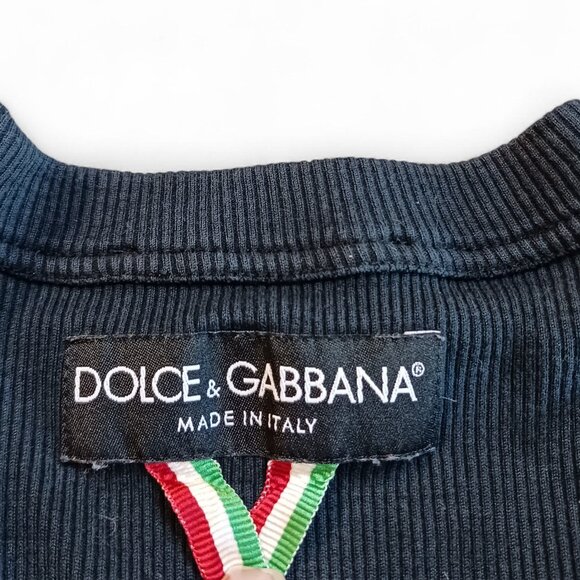 Dolce & Gabbana Men’s Black Ribbed V-Neck Tee Italian Tricolor Stripe Size 52 - Picture 8 of 14